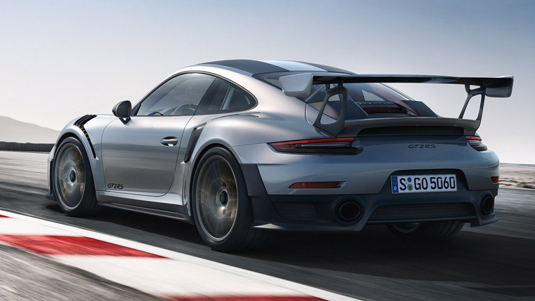 Διαλύει τα ρεκόρ η Porsche 911 GT2 RS Διαλύει τα ρεκόρ η Porsche 911 GT2 RS