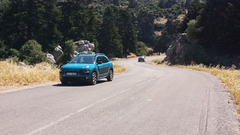 Διακρίνεται για την ποιότητα κύλισης 