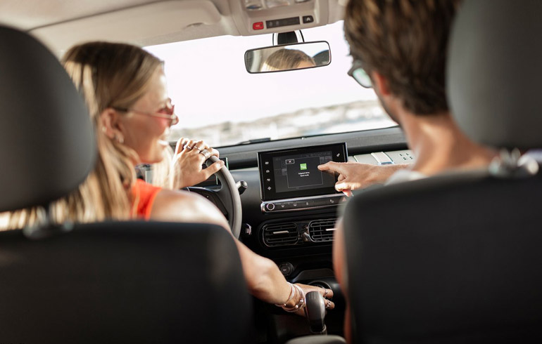 Είναι ευχάριστο στην οδήγηση και εύκολο στον χειρισμό του