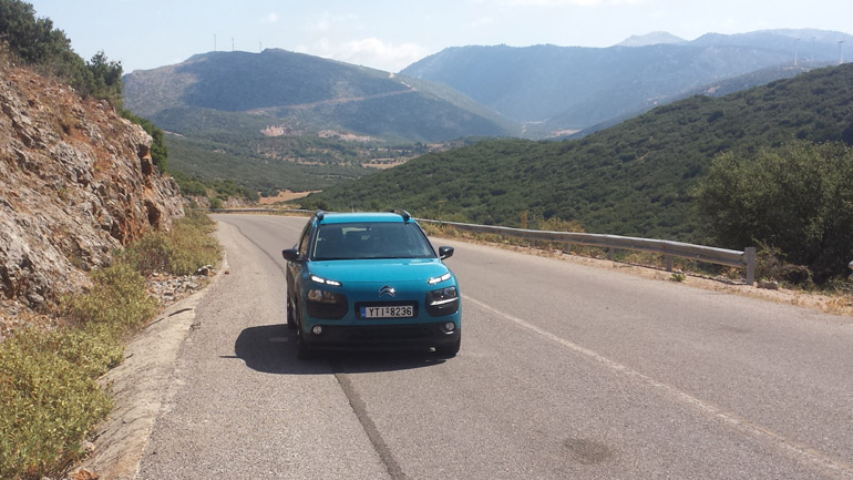 120 χιλιόμετρα μακριά από την Αθήνα υπάρχει ένα πανέμορφο βουνό