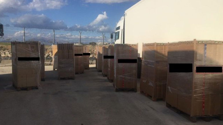 Πάτρα: Τα γιαούρτια «έκρυβαν» μεγάλη ποσότητα λαθραίων τσιγάρων