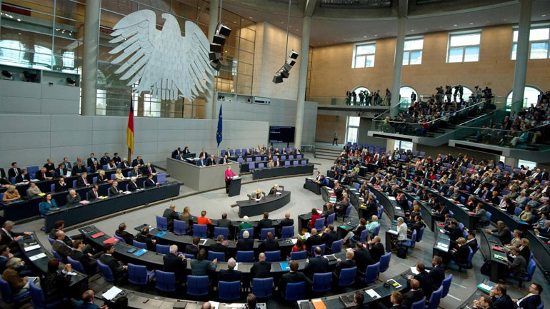 Deutsche Welle: Πόσο καλά αμείβονται οι Γερμανοί πολιτικοί;