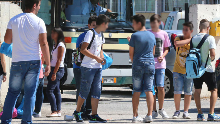 Ηλεία: 70 μαθητές έμειναν στο δρόμο στο Σκουροχώρι