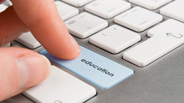 Με αργούς ρυθμούς αναπτύσσονται παγκοσμίως οι ψηφιακές δεξιότητες των νέων