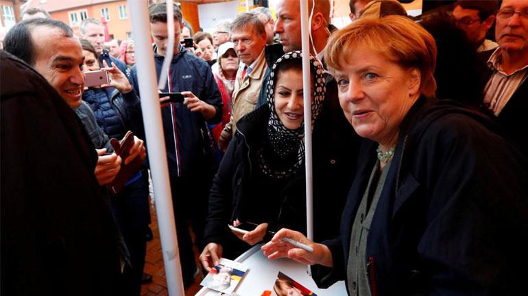 Γερμανικές εκλογές: Μία πατατόσουπα, ένας ράπερ και ολίγον από… γυμνισμό