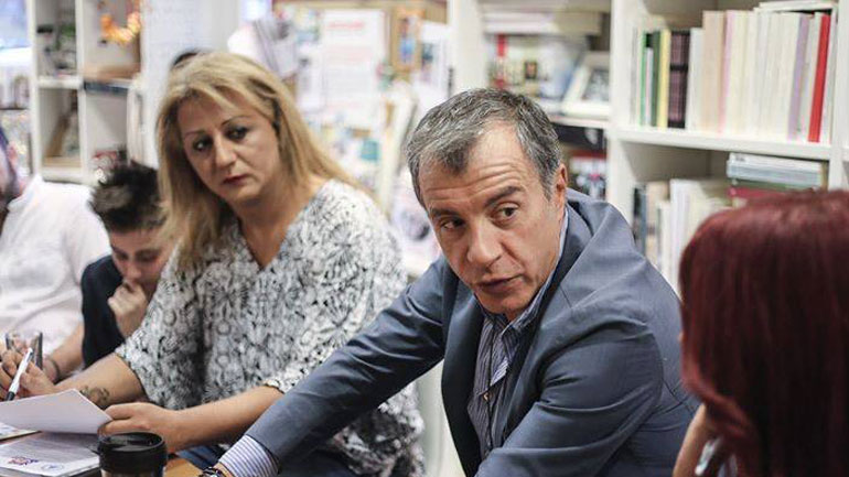 Σ. Θεοδωράκης: Συνάντηση  με μέλη της ΛΟΑΤΚΙ κοινότητας