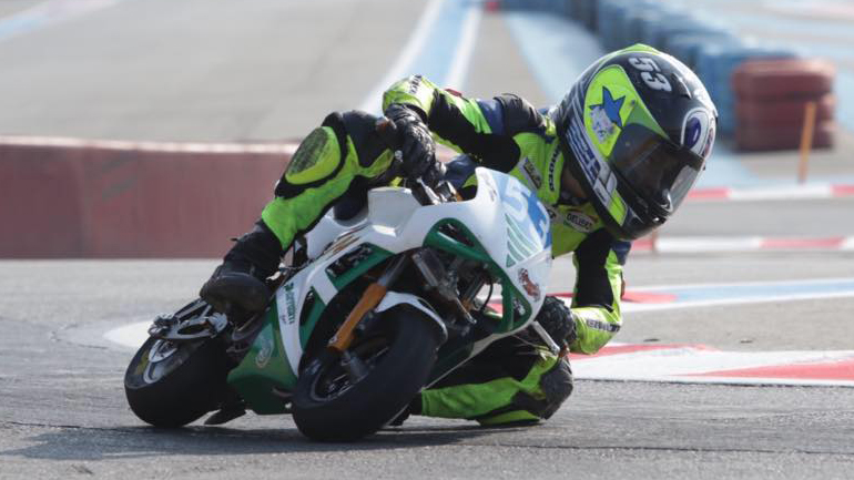 MiniGP Cup, 2ος & 3ος αγώνας: Μικρές μοτοσυκλέτες, τεράστιοι αναβάτες