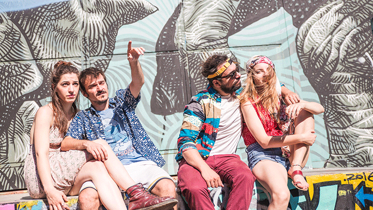 «Καλιφόρνια ντρίμιν» στο θέατρο «Επί Κολωνώ»