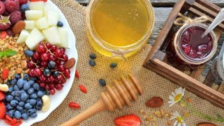 Τι πρέπει να περιέχει το πρωινό σας για να χάσετε γρήγορα κιλά;