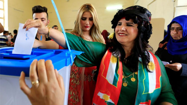 Ιράκ- δημοψήφισμα: Ξεκίνησε η καταμέτρηση των ψήφων – Εντός 72 ωρών η ανακοίνωση των αποτελεσμάτων