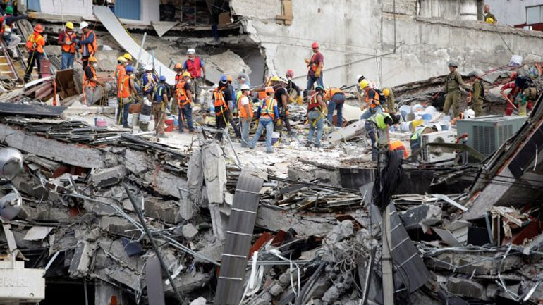 Μεξικό: Συνεχίζονται οι έρευνες για τον εντοπισμό επιζώντων μετά τον φονικό σεισμό