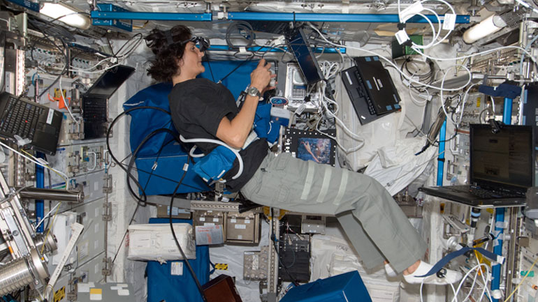 Νέο πείραμα της ESA: 60 μέρες στο κρεβάτι για το καλό της διαστημικής ιατρικής