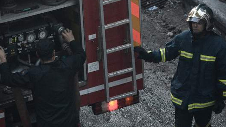 Πυρκαγιά σε φανοποιείο στη Νίκαια