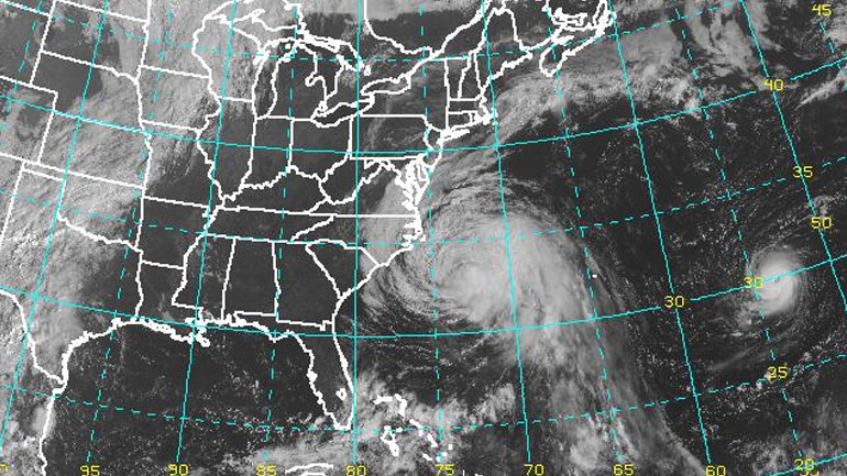 ΗΠΑ: Σε τροπική καταιγίδα ενδέχεται να υποβαθμιστεί o τυφώνας «Μαρία»