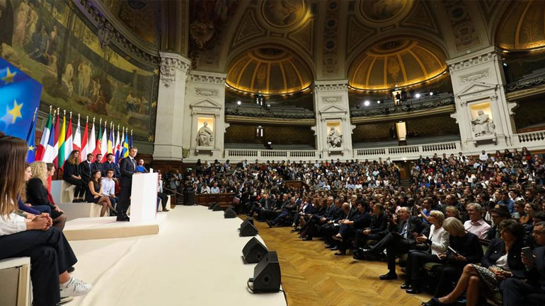 Ο γερμανικός Τύπος για την ομιλία Μακρόν