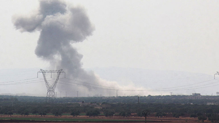 Τέσσερις νεκροί από αεροπορικούς βομβαρδισμούς στη Συρία
