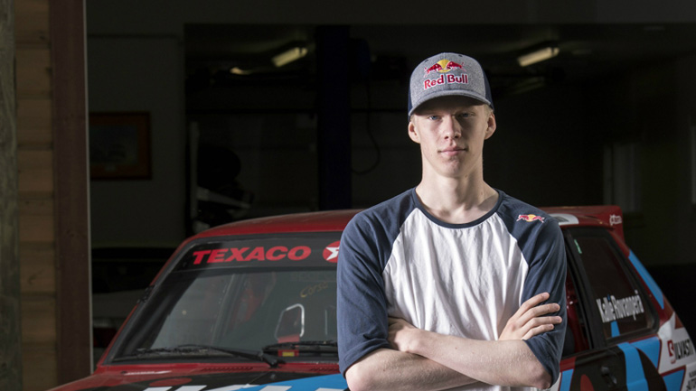 Το WRC καλωσορίζει τον μικρότερο οδηγό ράλι