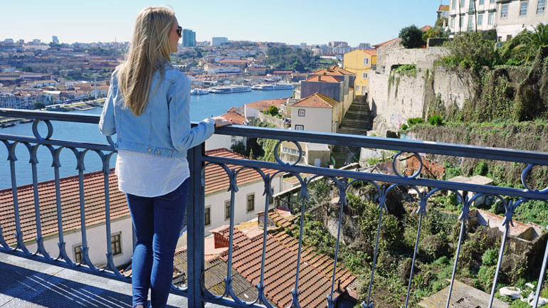 Πορτογαλία: Tουρισμός κατά του χρέους