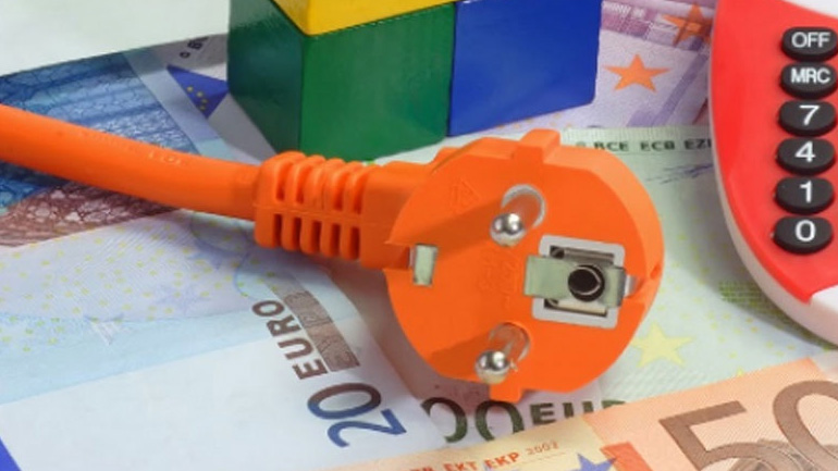 Αυτές είναι οι τρεις ηλεκτρικές συσκευές που καίνε πάρα πολύ ρεύμα