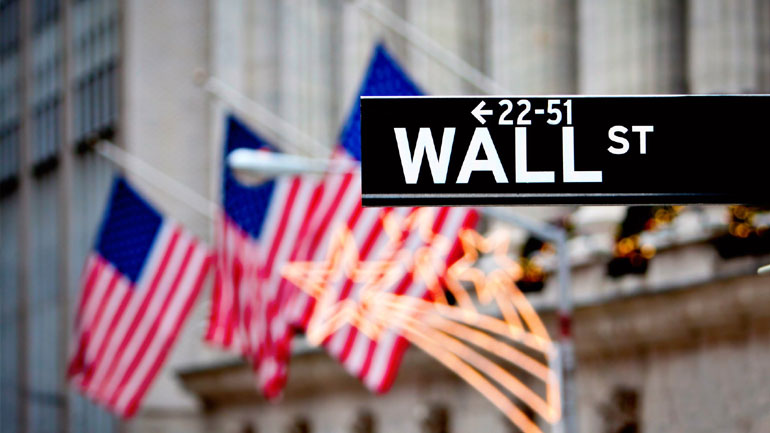 Μικρή άνοδο στη Wall Street