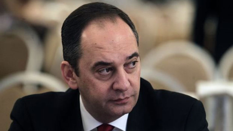 Γιάννης Πλακιωτάκης: «Ένοχη απόπειρα μετάθεσης των ευθυνών για τη διαχείριση του ναυαγίου του “Αγία Ζώνη ΙΙ”»