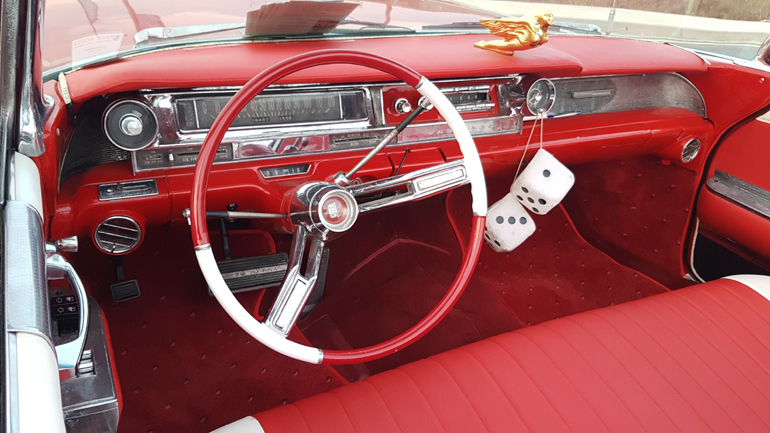 Τα κλασικά οχήματα έχουν ξεχωριστή ομορφιά που σε ελκύει, είτε είσαι λάτρης των αυτοκινήτων είτε όχι...