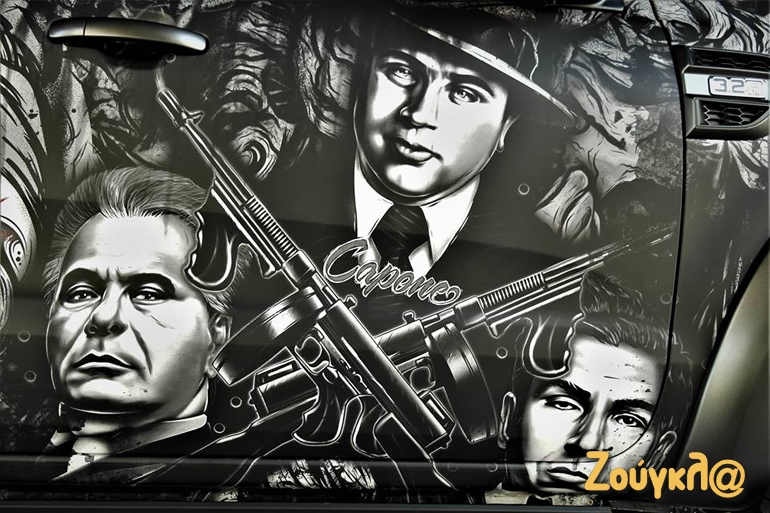 Η πλευρά του οδηγού...