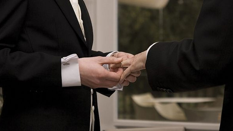 Την Κυριακή οι πρώτοι γάμοι ομόφυλων ζευγαριών στη Γερμανία