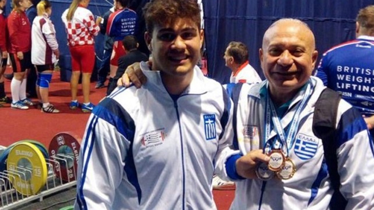 «Χρυσός» ο Βαγγέλης Γαλιατσάτος στο Πανευρωπαϊκό Άρσης Βαρών U-17
