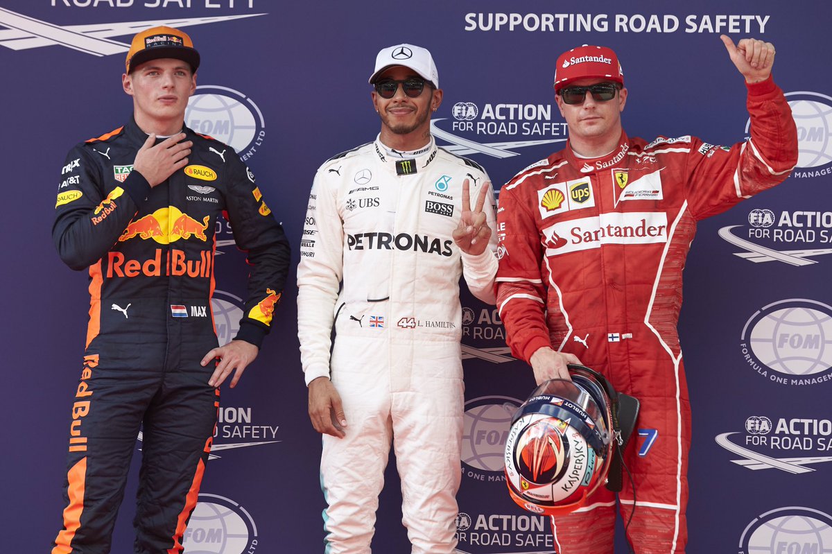 Οι ταχύτεροι στις κατατακτήριες δοκιμές: Hamilton (μέση), Raikkonen (δεξιά) και Verstappen (αριστερά)