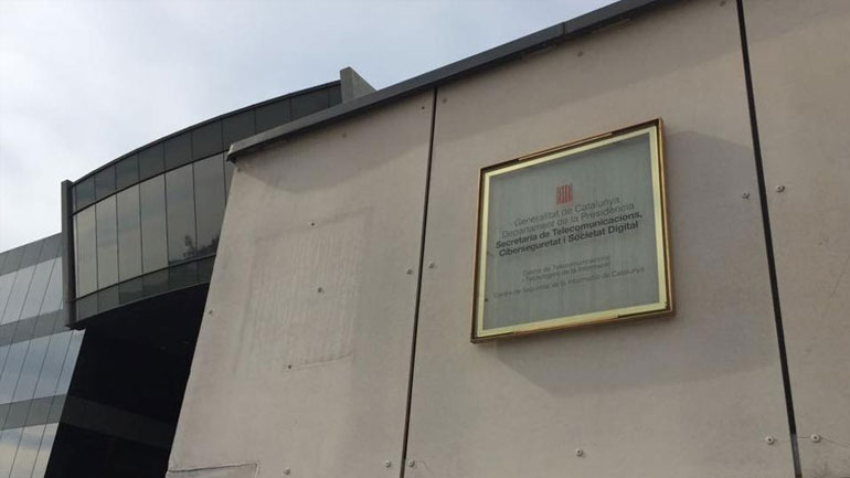 Καταλονία: Επιδρομή κατά του κέντρου τηλεπικοινωνιών πραγματοποίησε η αστυνομία