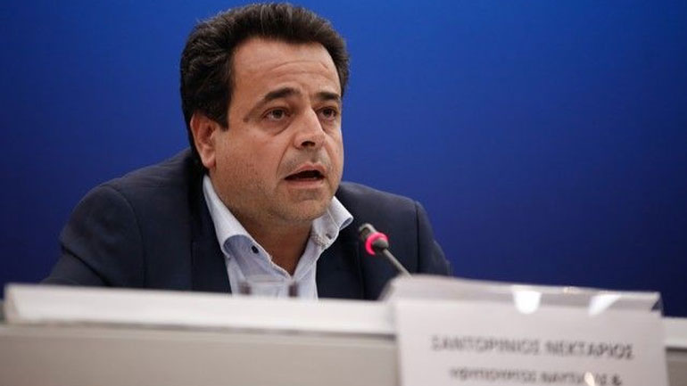 N. Σαντορινιός: H κυβέρνηση δεν πρόκειται να αφήσει τη Σαλαμίνα μόνη της