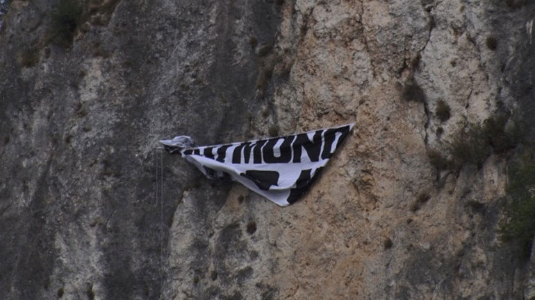 Σιδηρόκαστρο: Έπεσε από τον βράχο του Ισάρι στην προσπάθειά του να κρεμάσει πανό του ΠΑΟΚ