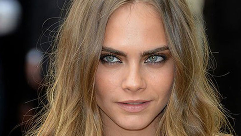 Cara Delevingne: «Μισούσα τον εαυτό μου γιατί είχα κατάθλιψη»