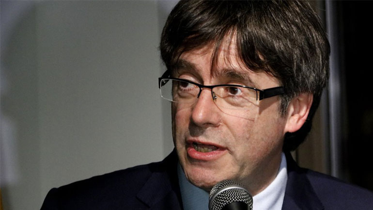 Καταλονία: “Αδικαιολόγητη χρήση βίας” από την αστυνομία καταγγέλλει ο Κάρλες Πουτζεμόντ