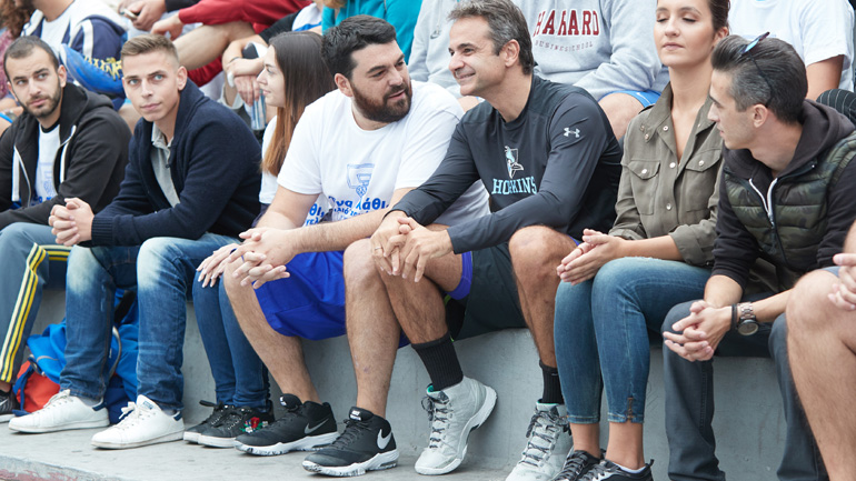 Κυριάκος Μητσοτάκης: «Πολλά τρίποντα, πολλά χαμόγελα, στο 3Χ3 της ΟΝΝΕΔ με τα παιδικά χωριά SOS»