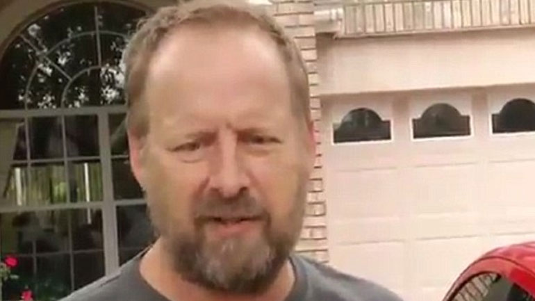 «Άναυδος» δηλώνει ο αδερφός του δράστη της πολύνεκρης επίθεσης στο Λας Βέγκας