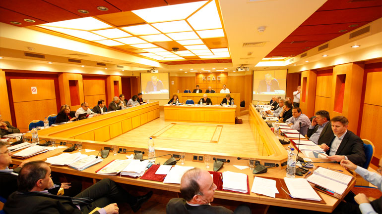 Συνεδριάζει αύριο η Επιτροπή Πολιτικής Προστασίας της ΚΕΔΕ για τη θαλάσσια ρύπανση