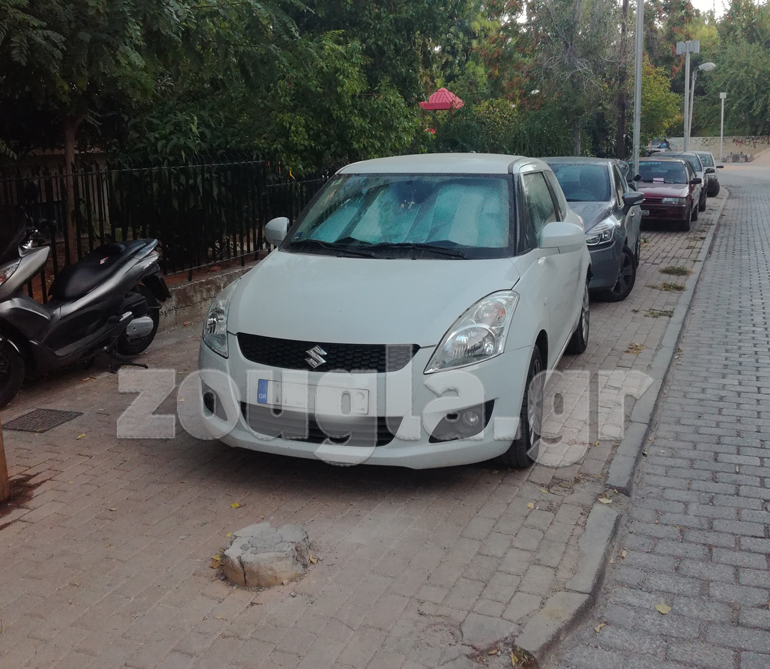 Εδώ ο ένας κάνει ό,τι κάνει ο άλλος...