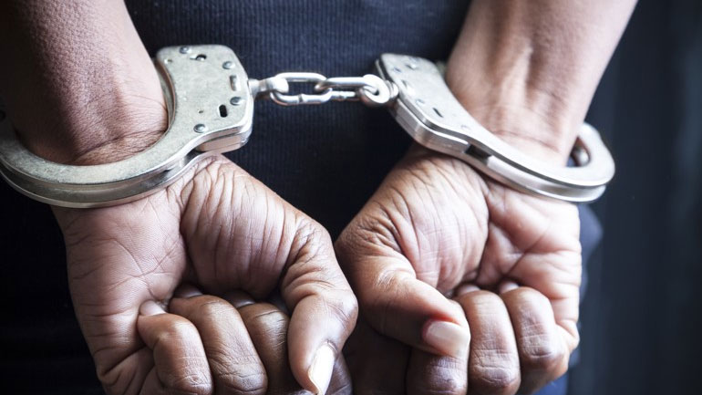 Προφυλακίστηκε ο πατέρας που κατηγορείται για το θάνατο της κόρης του στην Πετρούπολη