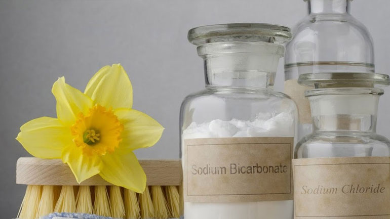 Βόρακας: Ένα πάμφθηνο υλικό που θα σας λύσει τα χέρια αποκαλύπτει η Τέτα Καμπουρέλη