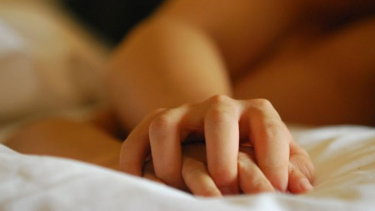 Οι επιπτώσεις της εξέλιξης της σεξουαλικής βιομηχανίας στην πραγματική σεξουαλική ζωή Οι επιπτώσεις της εξέλιξης της σεξουαλικής βιομηχανίας στην πραγματική σεξουαλική ζωή