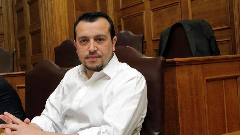 «Θεμιτές οι διαφωνίες» λέει ο Παππάς με αφορμή την παραίτηση Τσακνή