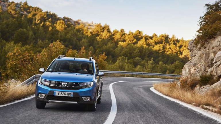 Εξαιρετικός ο 1.5 diesel κινητήρας. Δίνει την εντύπωση ότι είναι πιο ισχυρός