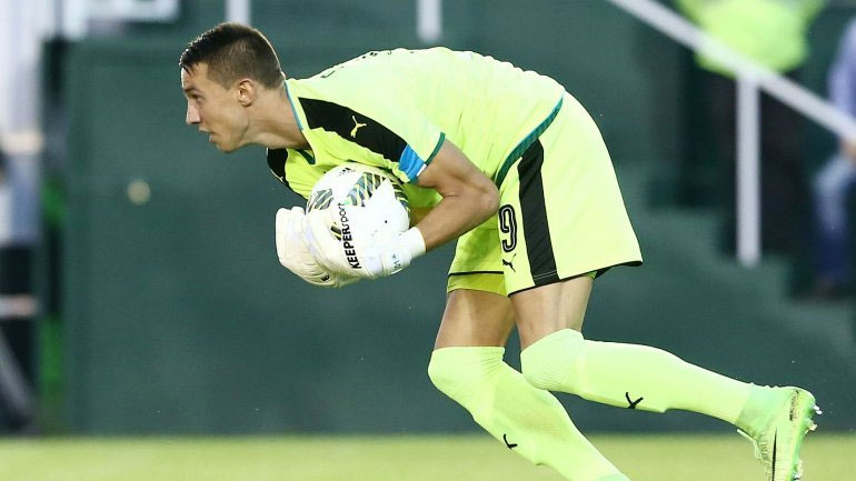 «Την Παρασκευή στη Λισαβόνα για να υπογράψει στην Μπενφίκα ο Βλαχοδήμος»