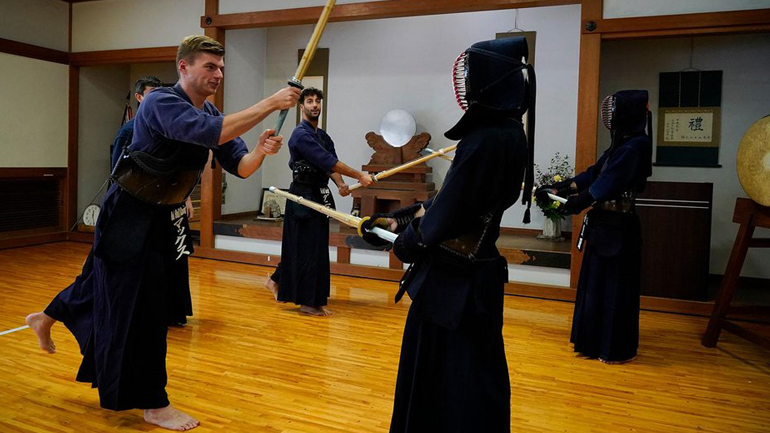 Ricciardo και Verstappen σε ρόλο σαμουράι