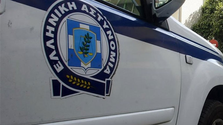 Δεκαπέντε προσαγωγές για την παρέμβαση μελών του «Ρουβίκωνα» στη ΔΟΥ Ψυχικού