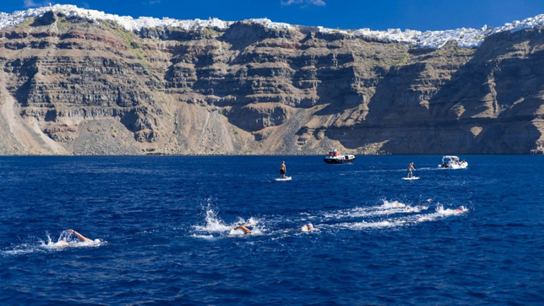 Ανοίγει η αυλαία του «Santorini Experience»