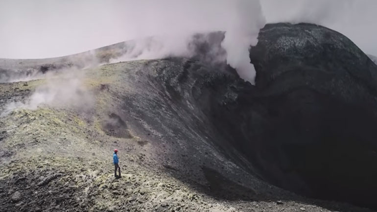 Επιστημονική αποστολή με drones μέσα στον κρατήρα της Αίτνας!