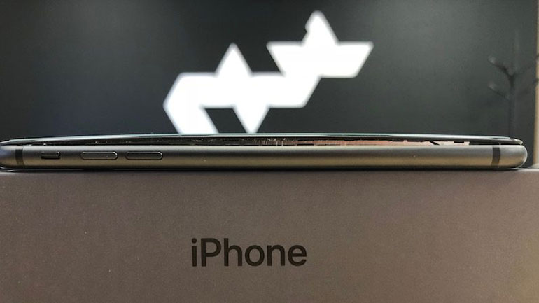 iPhone 8 Plus: Περίπτωση διογκωμένης μπαταρίας και στην Ελλάδα